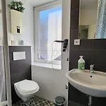 Elena Flat Orchidee Zentrum * Дуйсбург