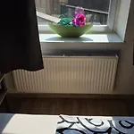 Elena Flat Orchidee Zentrum דירה
