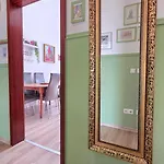 Elena Flat Orchidee Zentrum דיסבורג