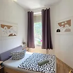 Elena Flat Orchidee Zentrum * דיסבורג