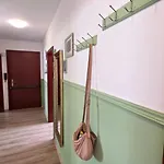 Elena Flat Orchidee Zentrum דירה