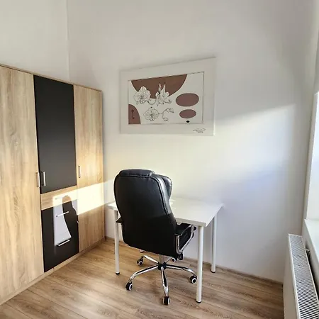 Daire Elena Flat Orchidee Zentrum