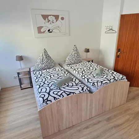 Lägenhet Elena Flat Orchidee Zentrum *