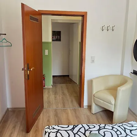 Elena Flat Orchidee Zentrum Duisburg