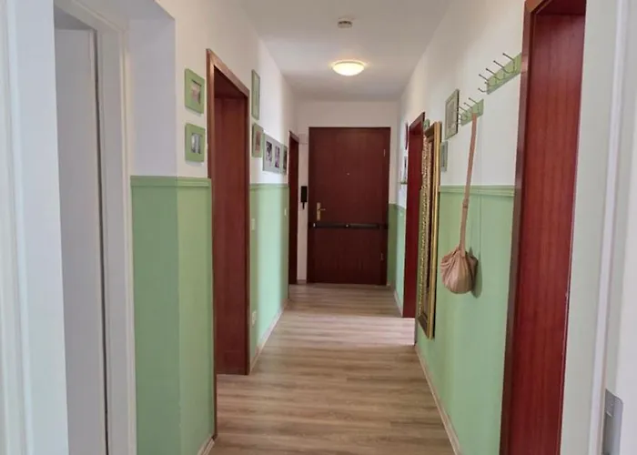 Elena Flat Orchidee Zentrum * Duisburg